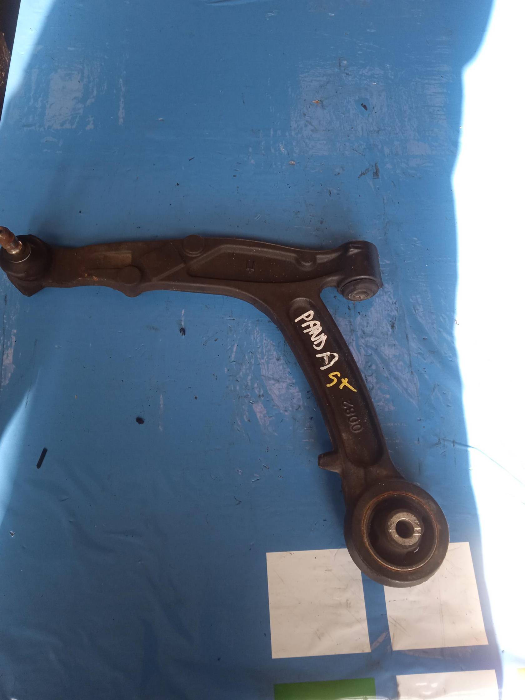 Braccio oscillante sosp. ant. sx.